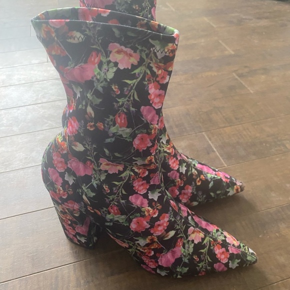 Steve Madden Lombard Floral Sock boots - Picture 9 of 15